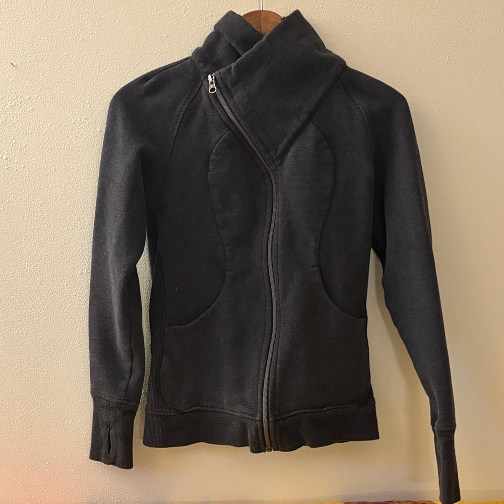 Lululemon zip up jacket